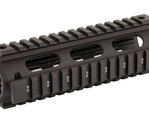 UTG PRO 4/15 CARB QUAD RAIL BLK