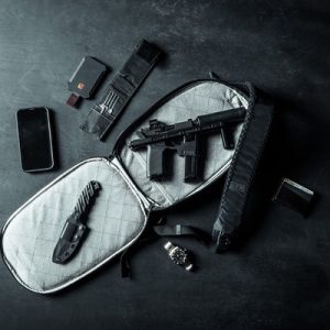 FADE SLING BLACK